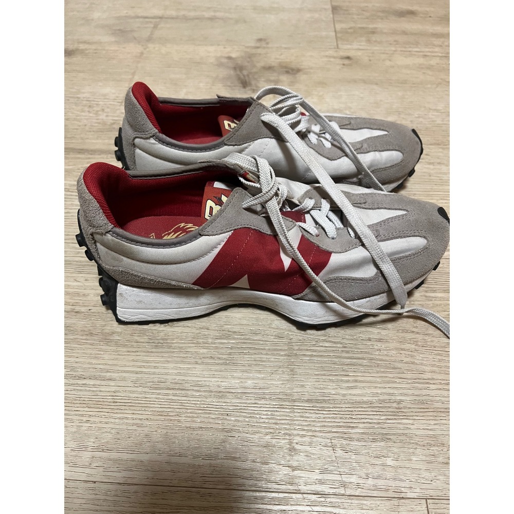 New Balance 327 Boston College Eagles Mens Sneakers MS327EGL Grey Red Size 8.5